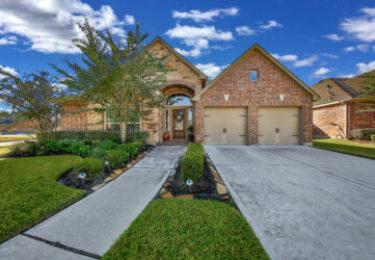 Photo of 27703 Amy Willow Ln Spring TX 77386