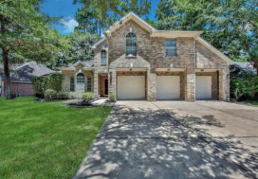 Photo of 2123 Grovewood Park, Conroe, TX 77385